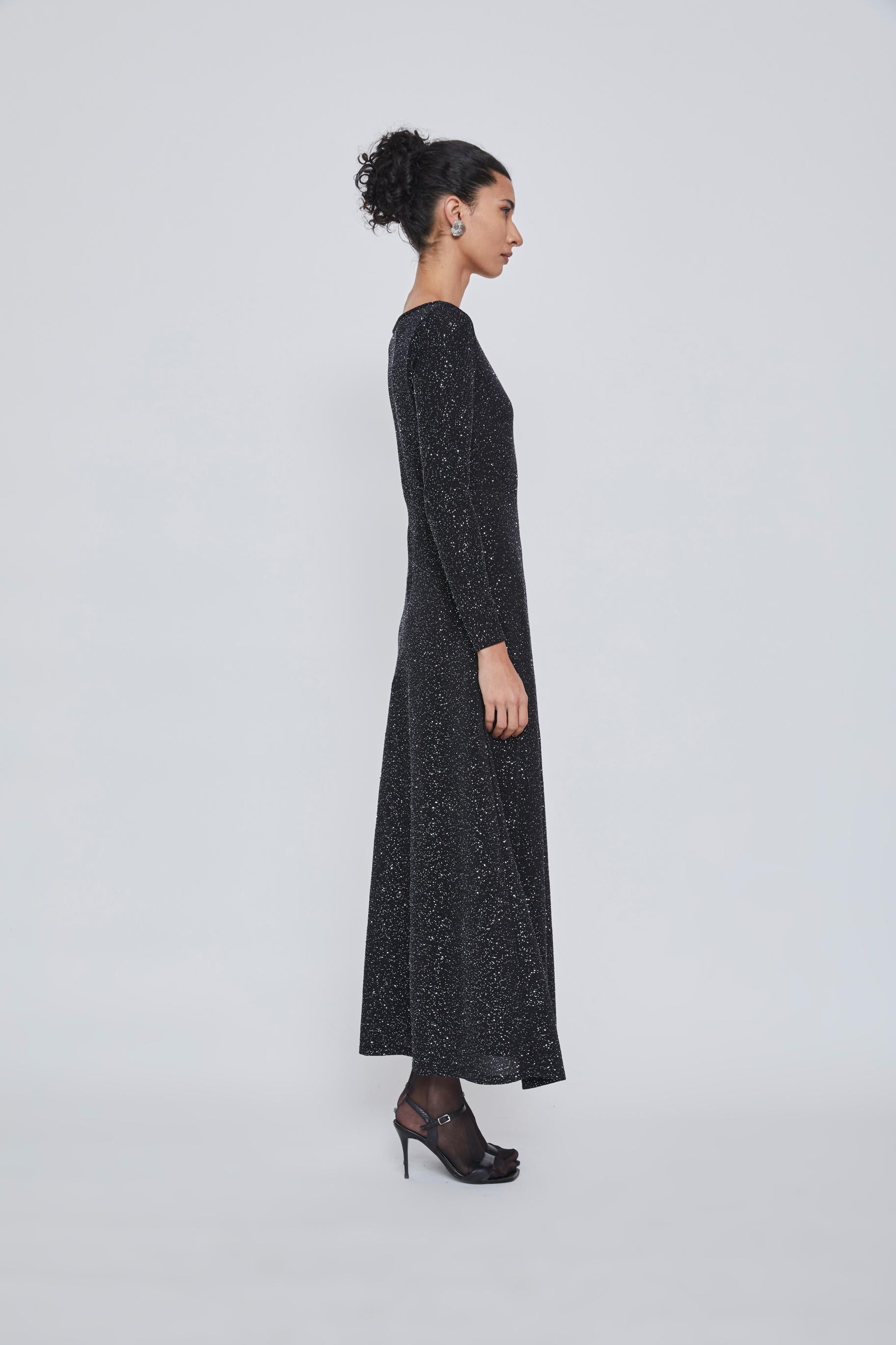 CLASSIC MIDI DRESS
