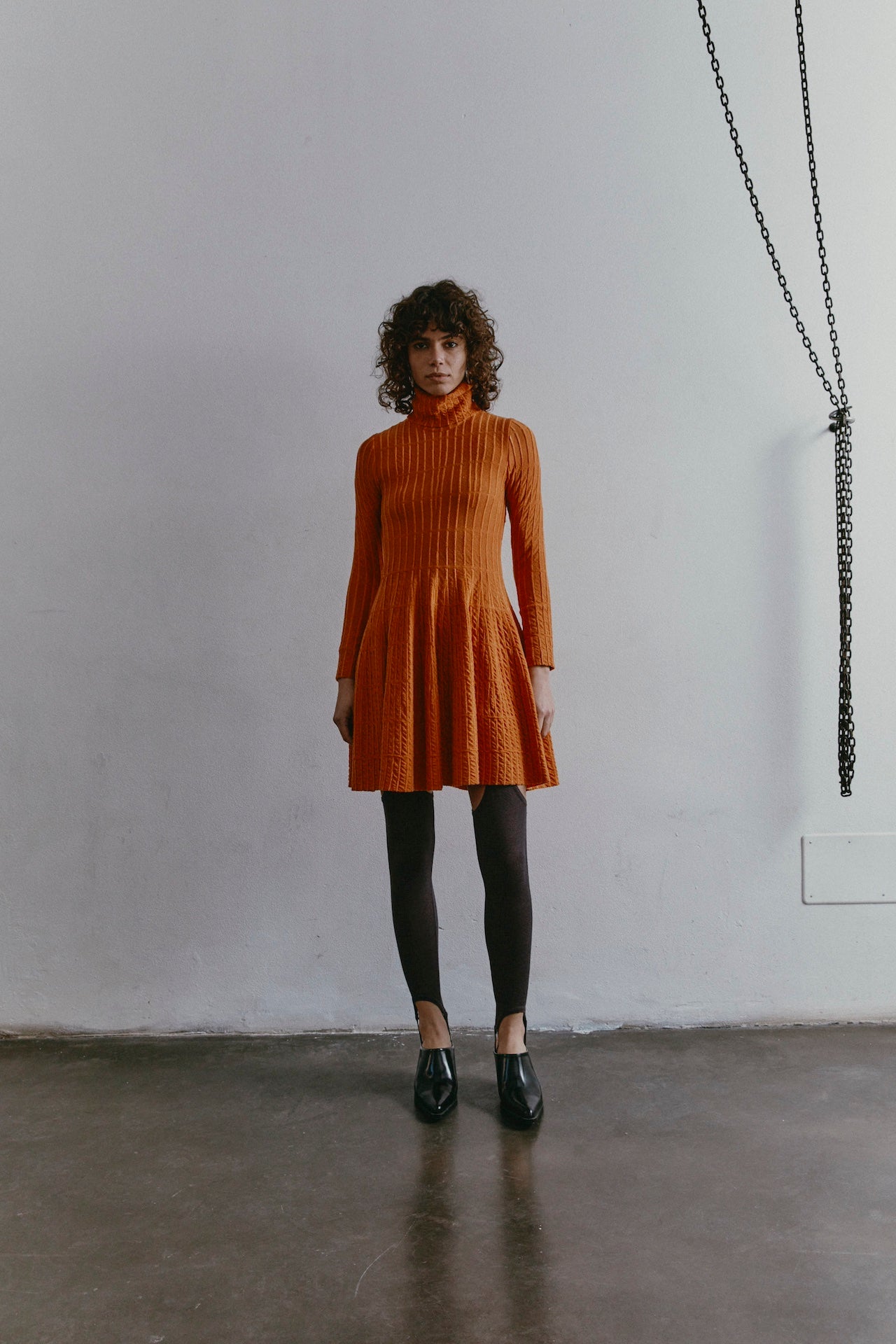 ABITO MIA SKATER ARANCIONE