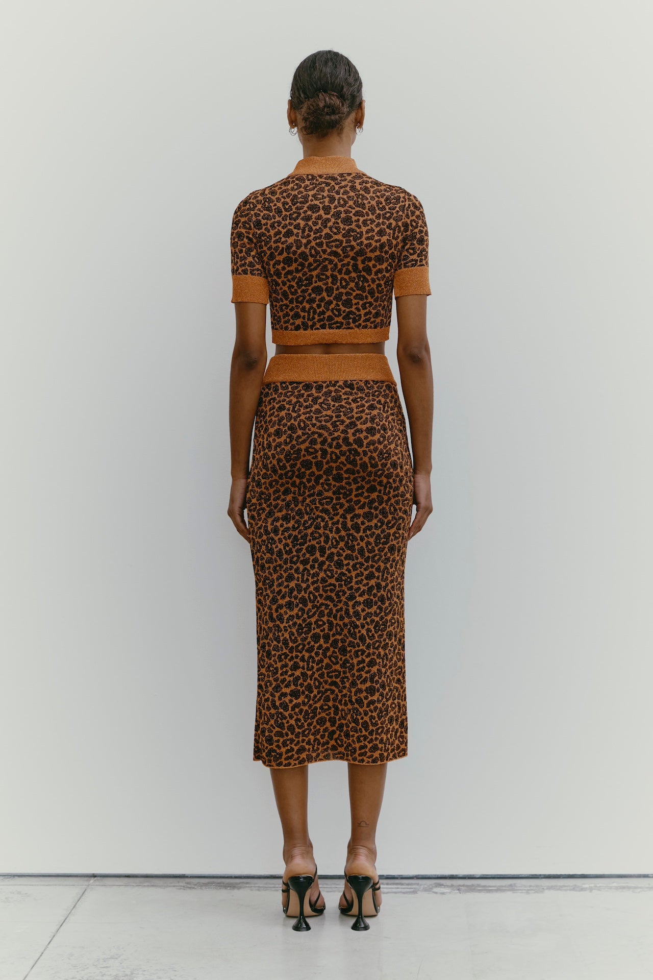 IDELLE TOP MANDARIN BLACK