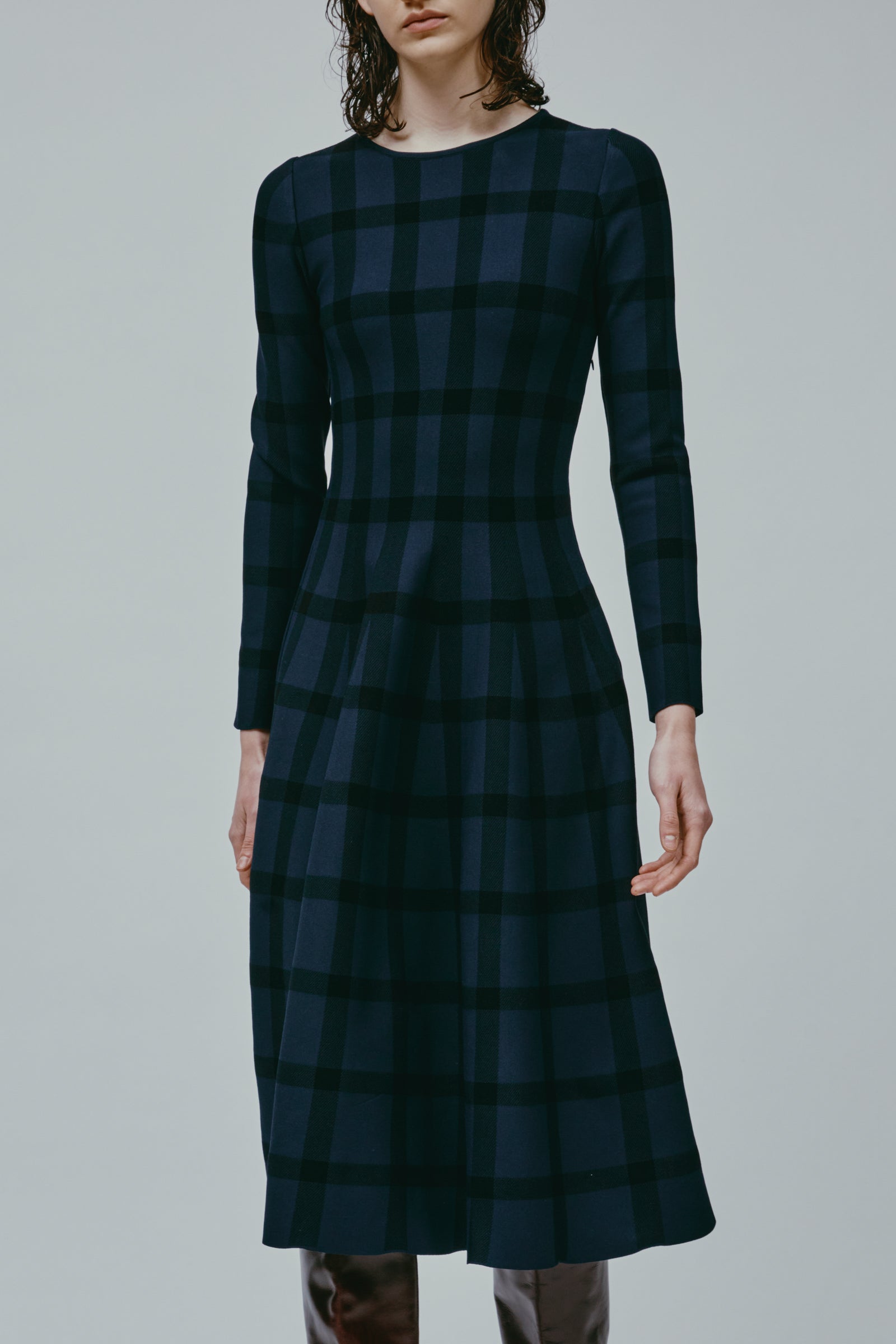 AVA	DRESS