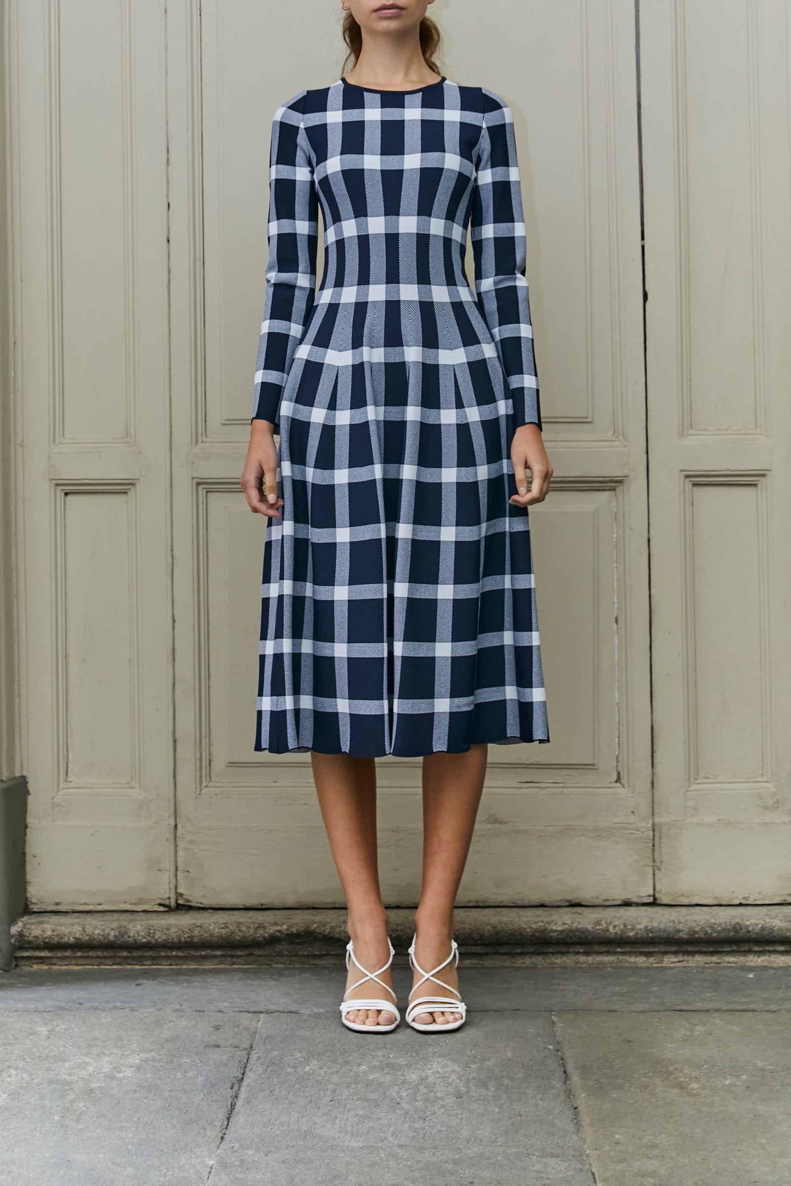 AVA	DRESS