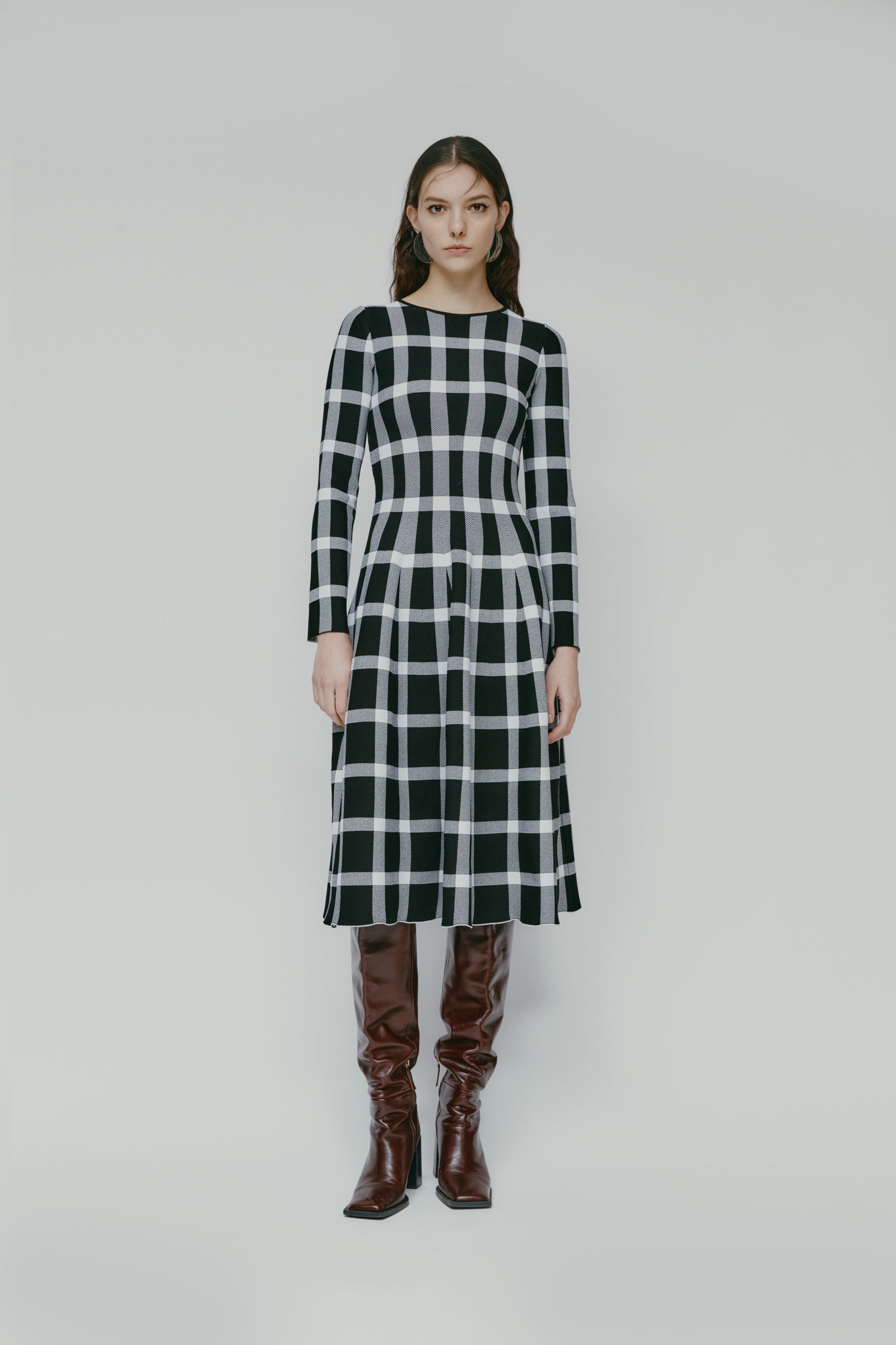 AVA	DRESS