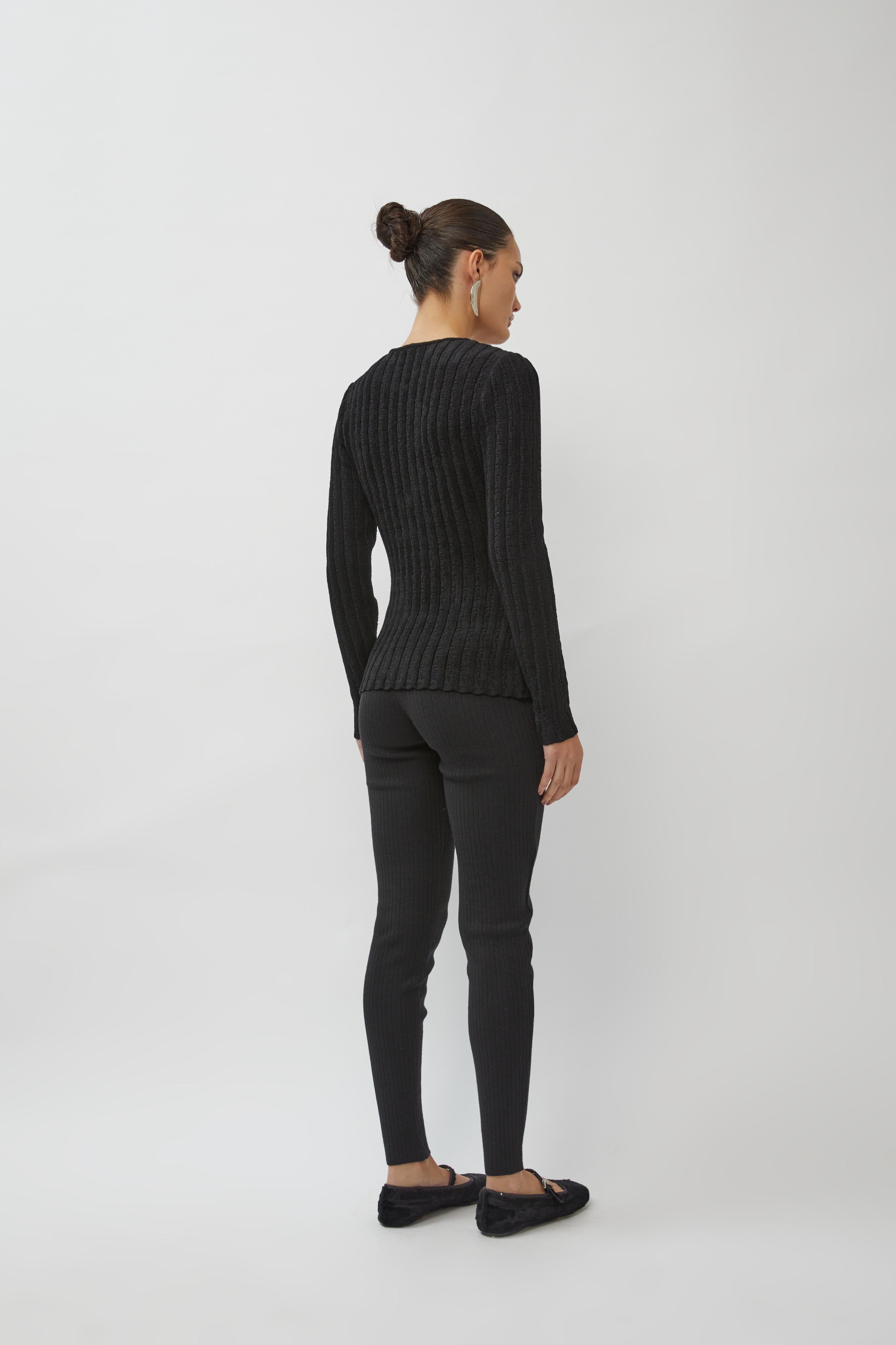 LI BAN TOP