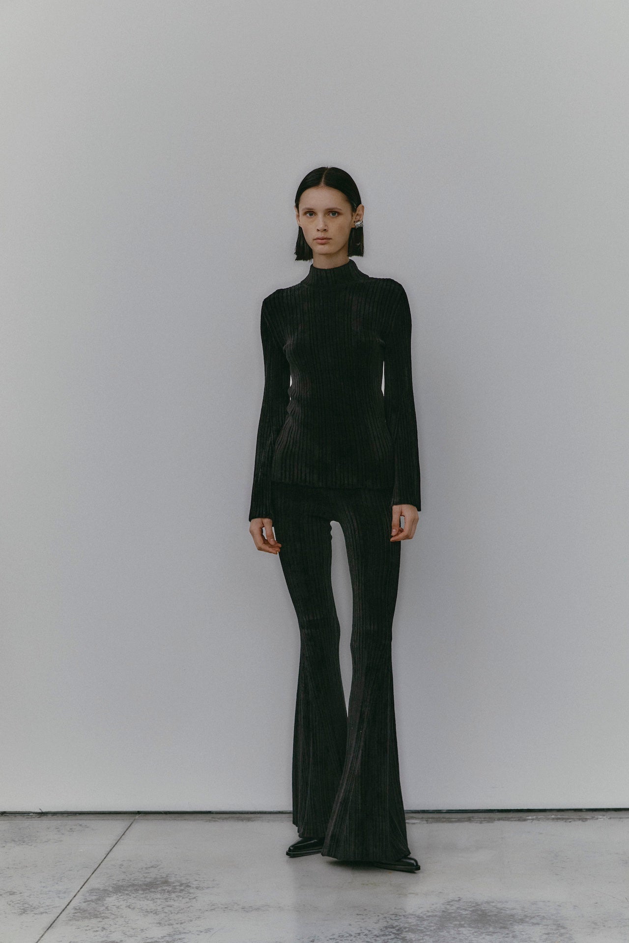 PANTALONI JOVANA NERI 