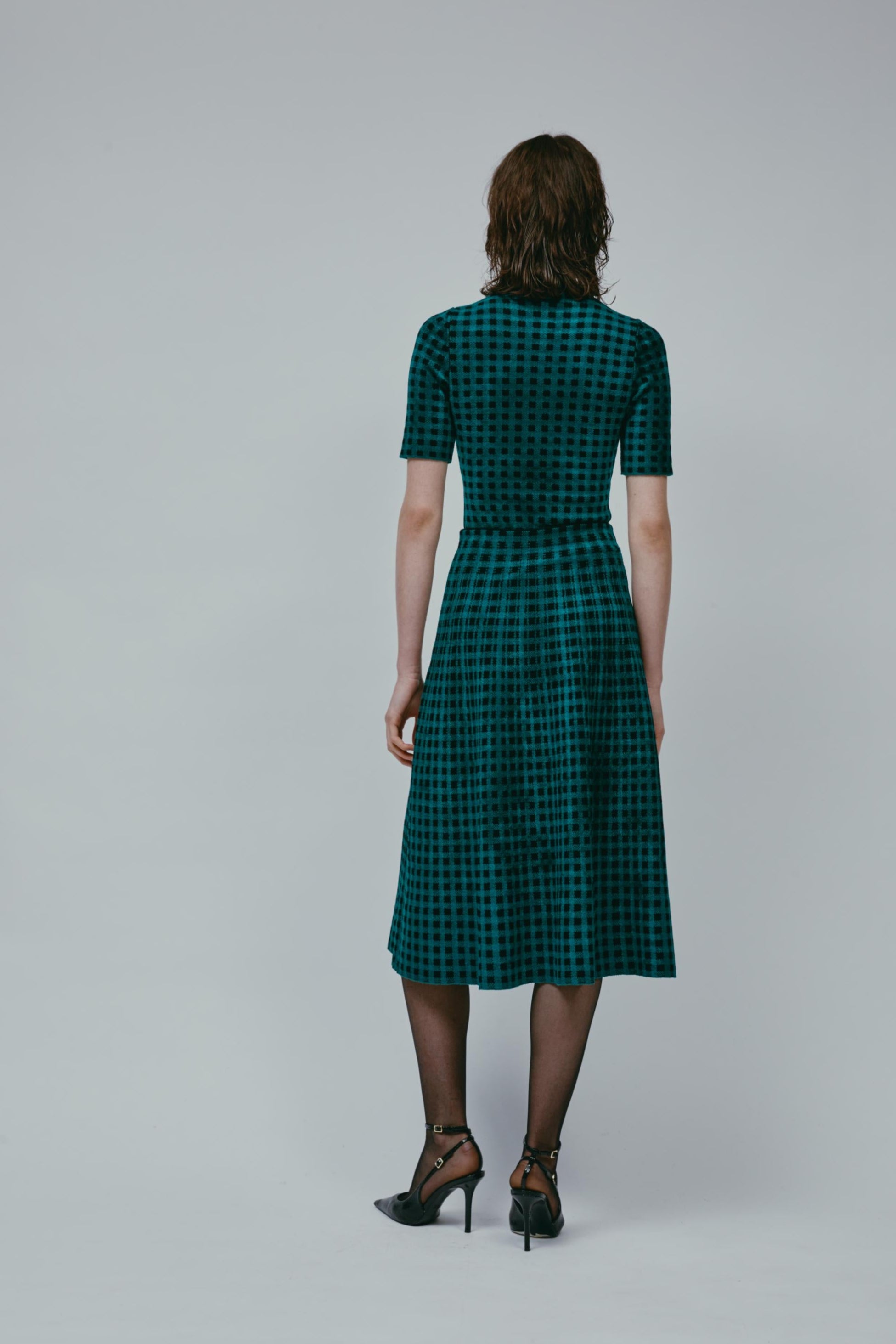 ABITO ELISABETH 380 NERO - SMERALDO
