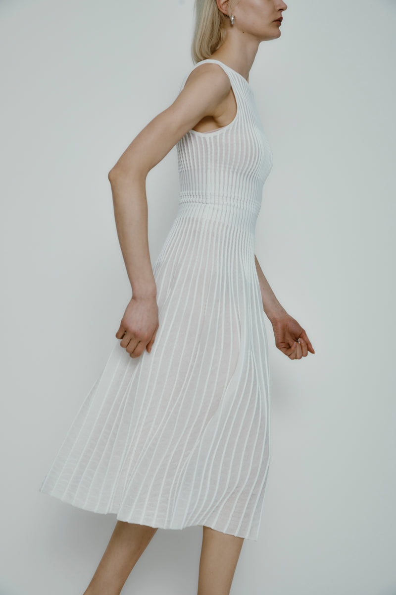 ANASTASIA DRESS WHITE