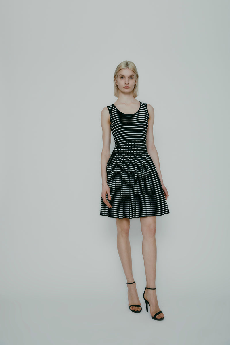 WENDY SKATER DRESS BLACK WHITE