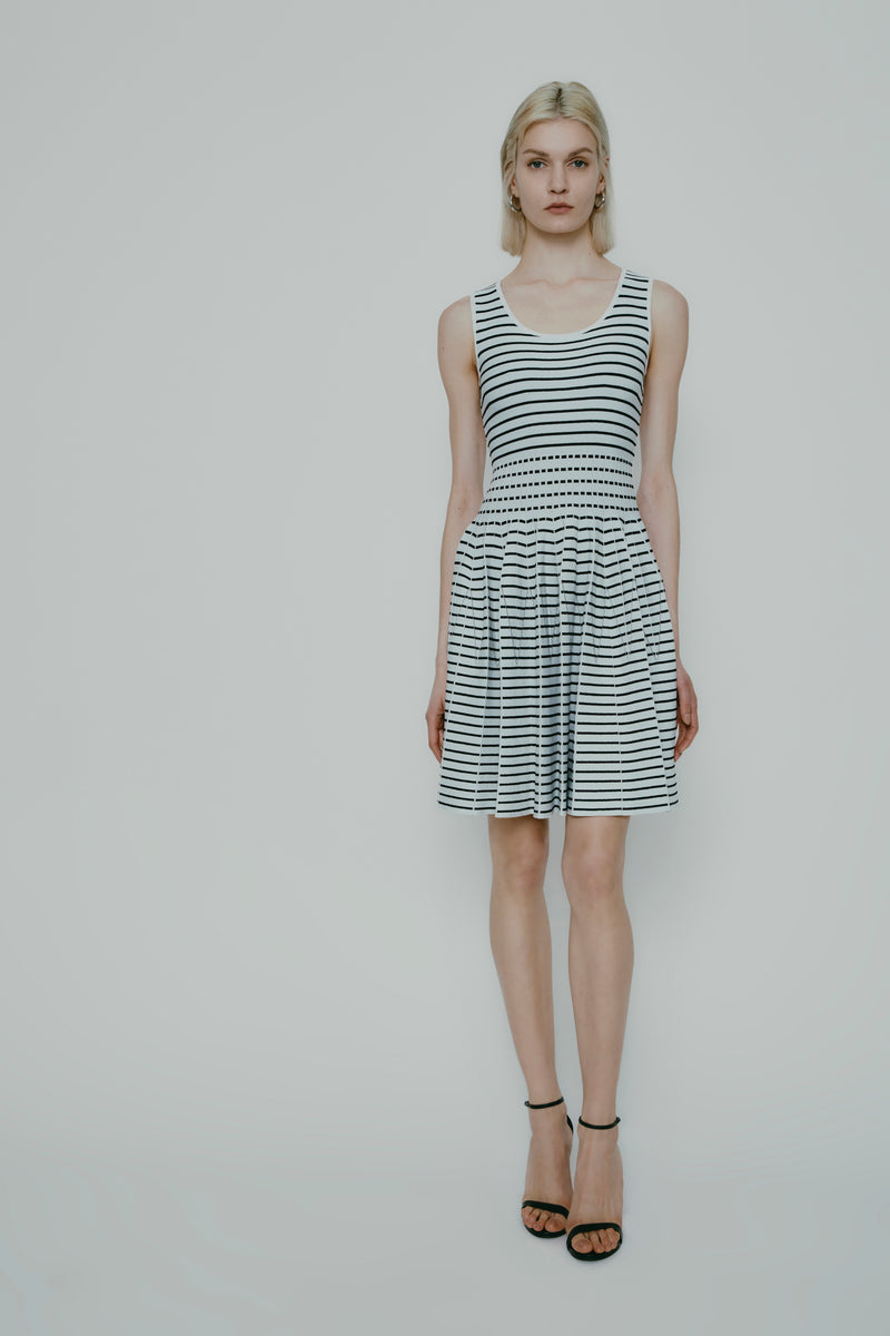 WENDY SKATER DRESS WHITE BLACK