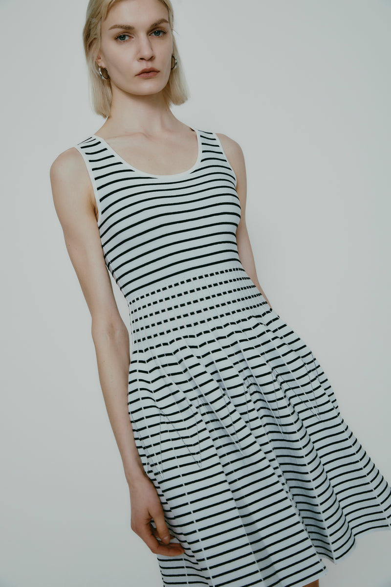 WENDY SKATER DRESS WHITE BLACK